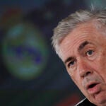 Carlo Ancelotti, en una conferencia de Prensa del Real Madrid