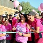 La consejera de Inclusión Social, Juventud, Familias e Igualdad, Loles López, en la V Carrera de la Mujer de Valverde del Camino