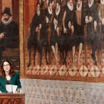 La vicepresidenta Aitana Mas, durante la lectura de los premiados en el acto institucional que se celebra en el Palau con motivo del 9 d'Octubre, Día de la Comunitat Valenciana.