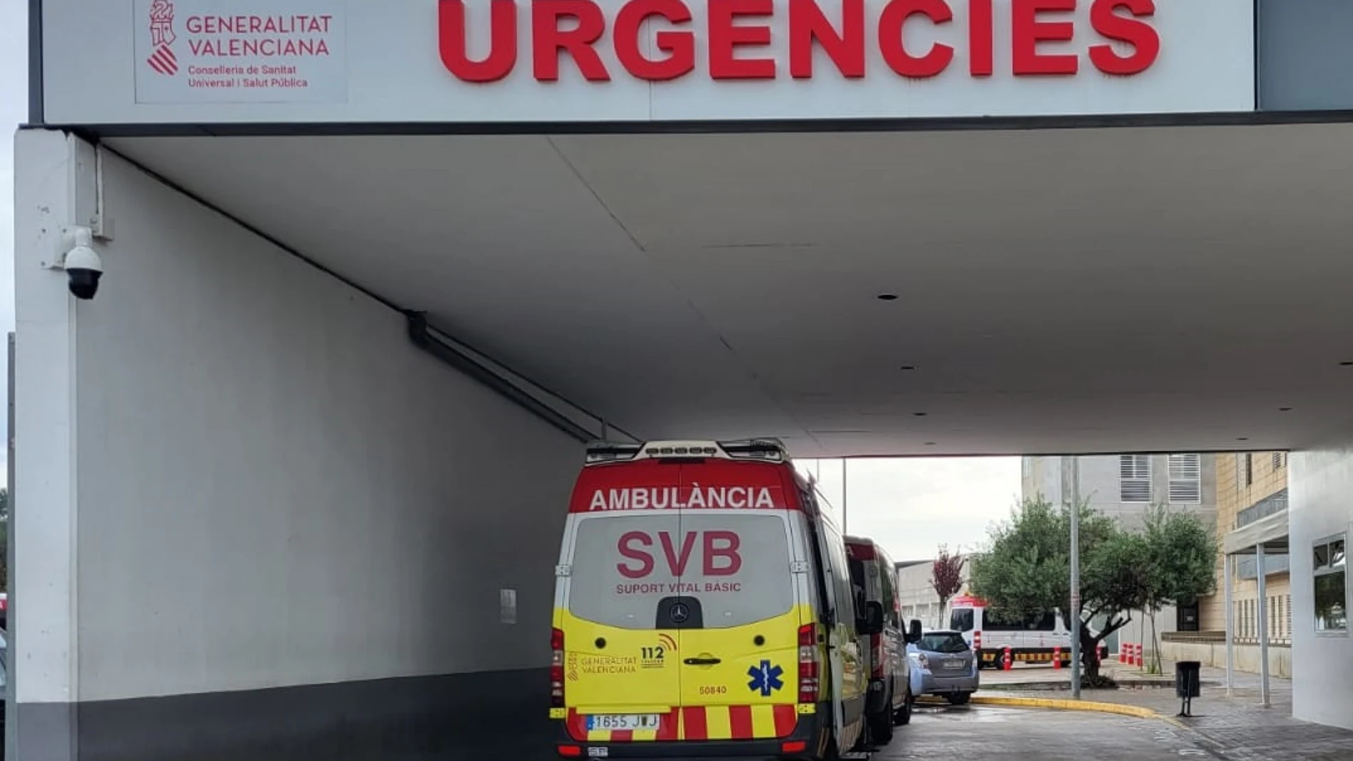 Entrada del servicio de Urgencias del Hospital La Ribera de Alzira (Valencia)