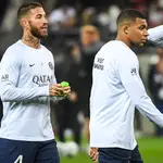 Sergio Ramos y Mbappé, en un entrenamiento del PSG