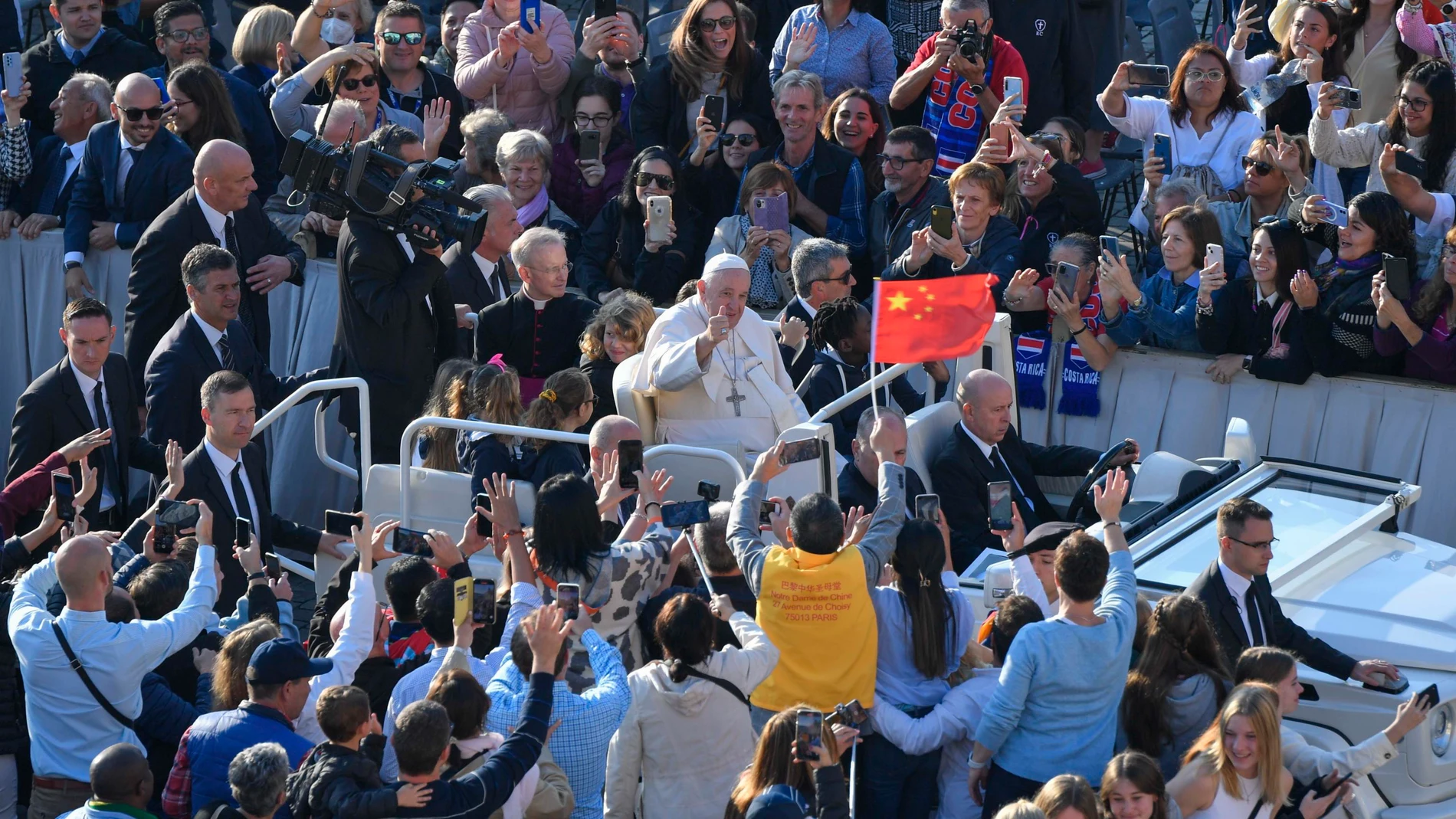 El Papa Francisco, esta mañana, en la Plaza de San Pedro