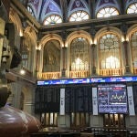 La Bolsa española amplía al 1,16 % las ganancias de este lunes, y supera los 7.400 puntos