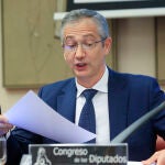 El gobernador del Banco de España, Pablo Hernández de Cos, en la Comisión de Presupuestos del Congreso