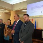 El presidente de la Diputación de Segovia, Miguel Ángel de Vicente, y la vicepresidenta Sara Dueñas presentan el sistema
