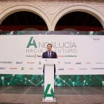 El presidente de la Junta de Andalucía, Juanma Moreno, clausura las II Jornadas de Europa Press 'Andalucía hacia el futuro' en la Fundación Cajasol