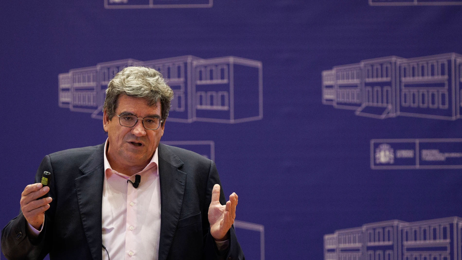 El ministro de la Seguridad Social, José Luis Escrivá, ayer, en el avance de los datos de afiliación