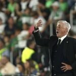 Carlo Ancelotti, durante el partido entre el Elche y el Real Madrid