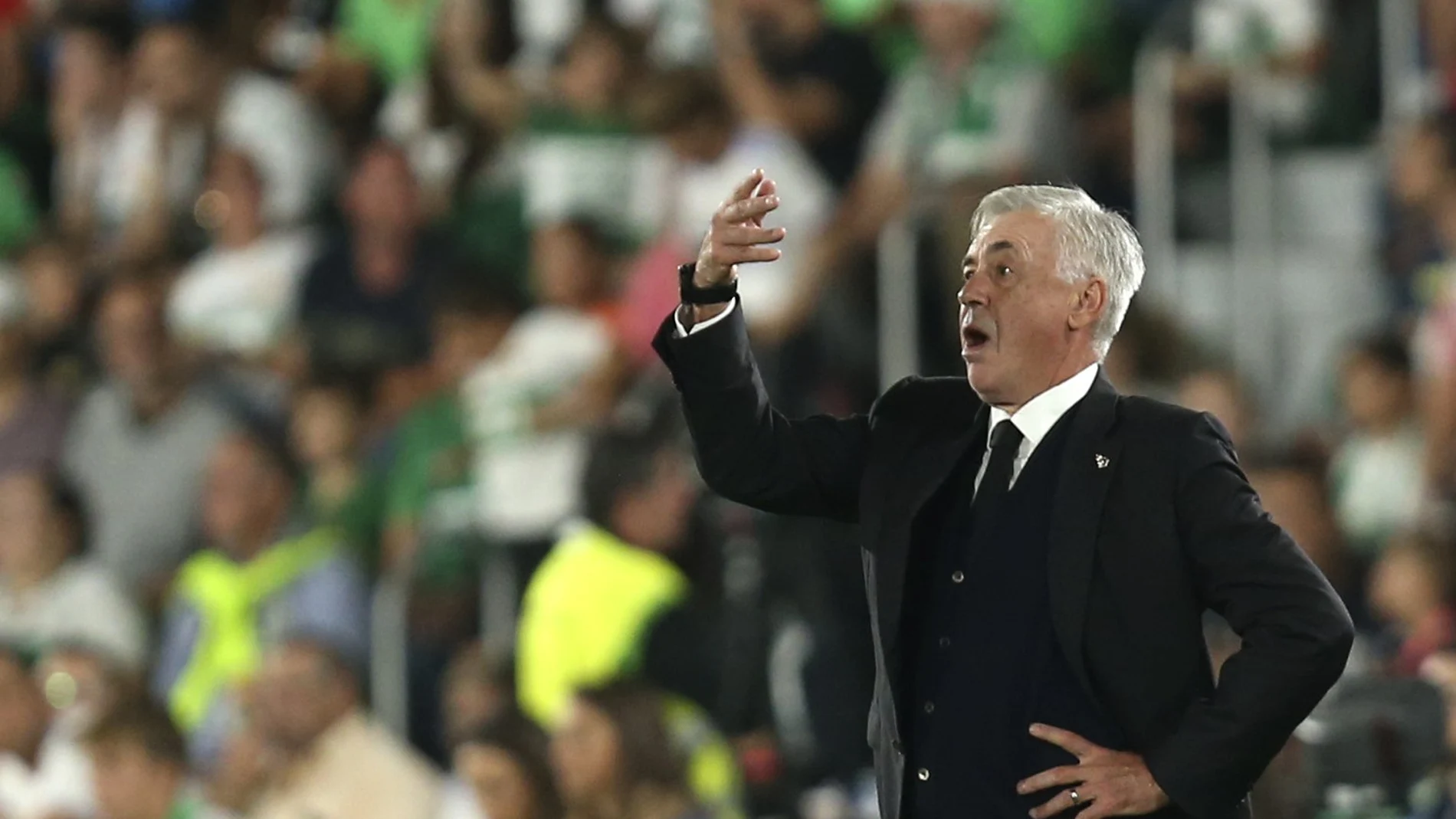 Carlo Ancelotti, durante el partido entre el Elche y el Real Madrid