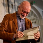 El escritor Arturo Pérez-Reverte, durante la presentación de "Revolución"