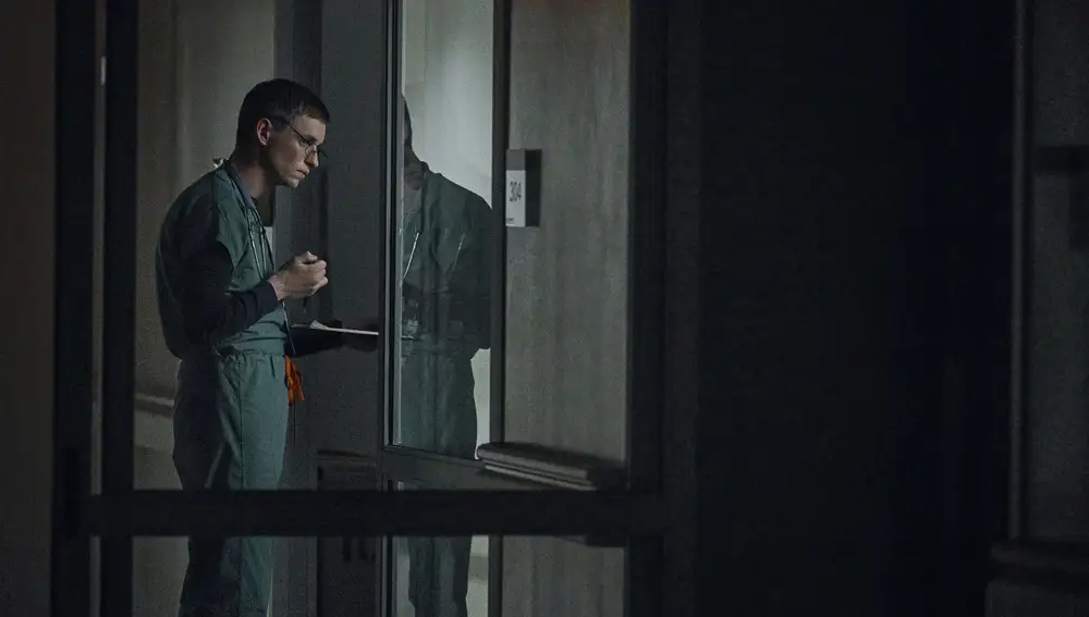 Charles Cullen admitió haber cometido entre 30 y 40 asesinatos, pero se cree que el número real está más cerca de los 400, lo que lo convertiría en el asesino en serie más prolífico de la historia de Estados Unidos. (JoJo Whilden/Netflix via AP)