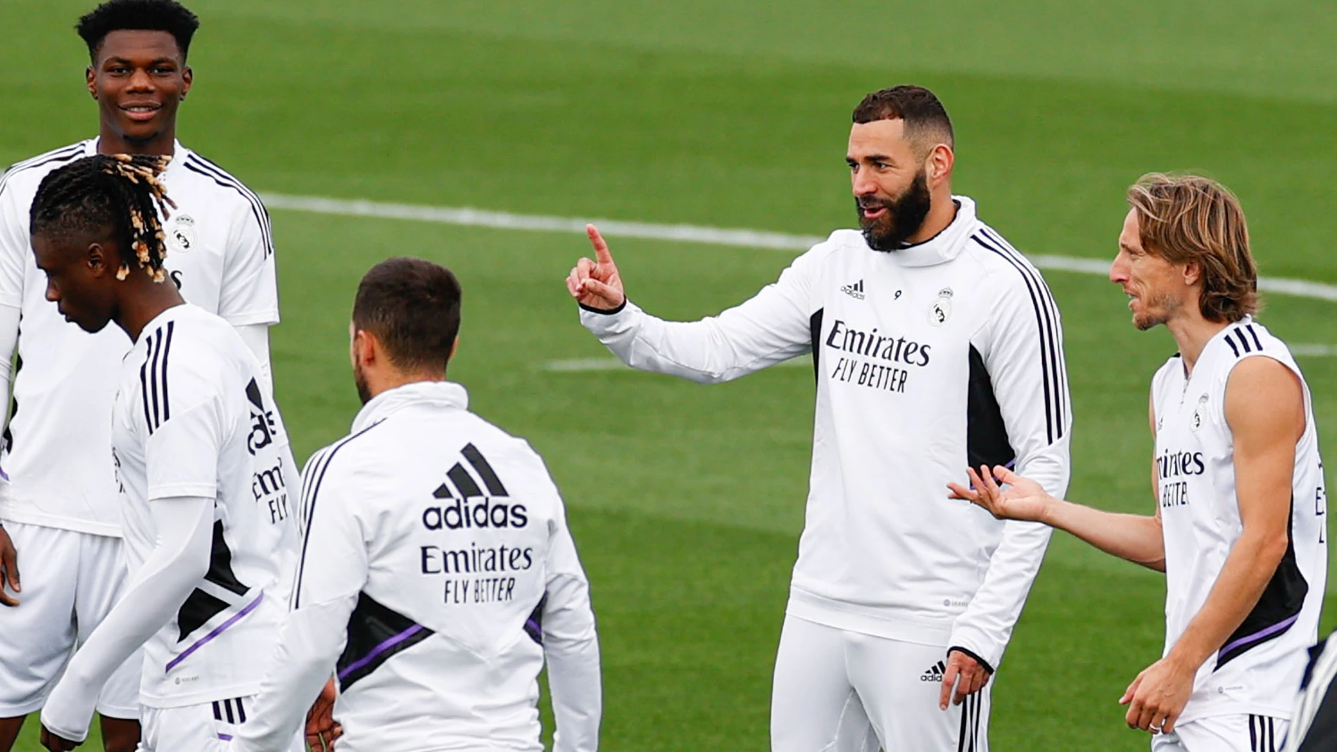 Karim Benzema, en el último entrenamiento del Real Madrid antes de recibir al Sevilla
