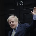 Boris Johnson se vio obligado a dimitir hace un año por sus escándalos