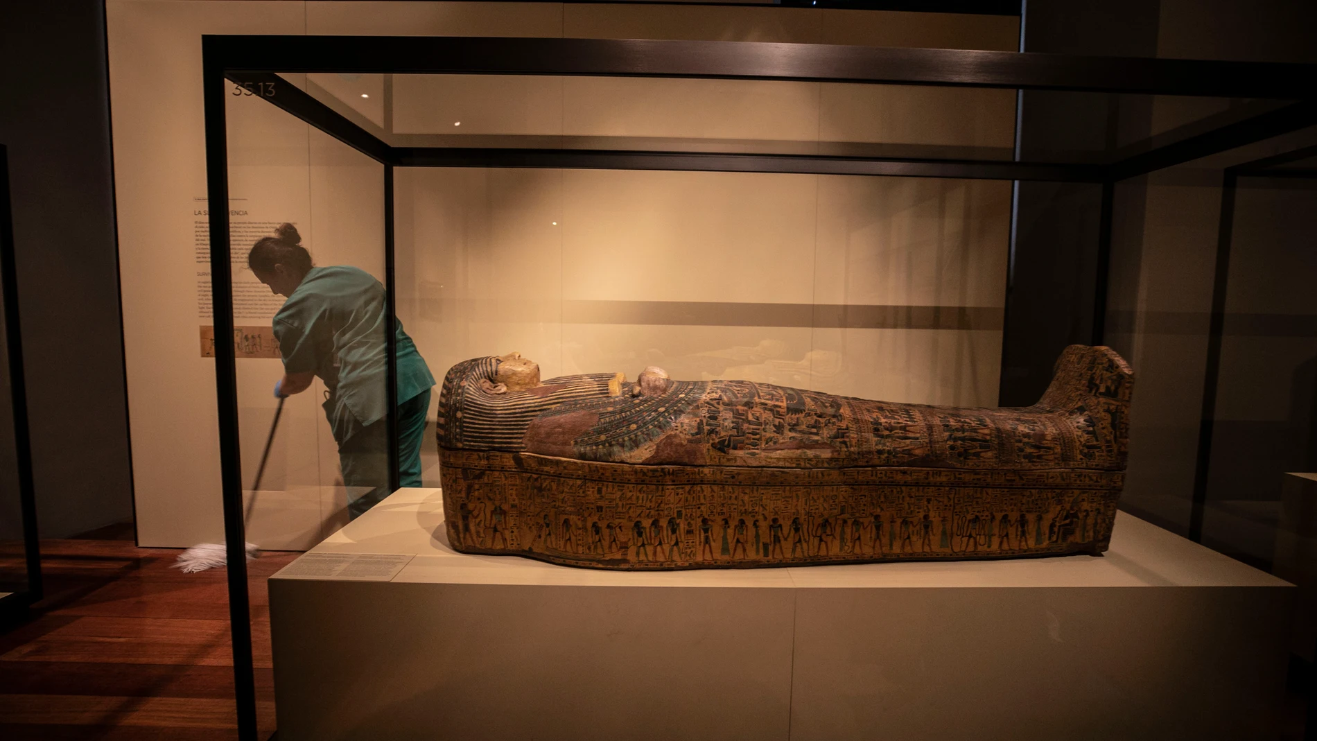 Las salas de Egipto (y también las de Grecia) están cerradas al publico del MAN desde esta semana