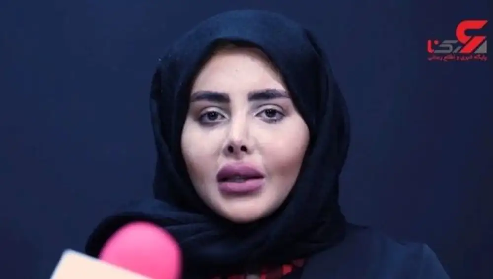 Sahar Tabar, a su salida de prisión con una imagen bien distinta a la de las redes sociales