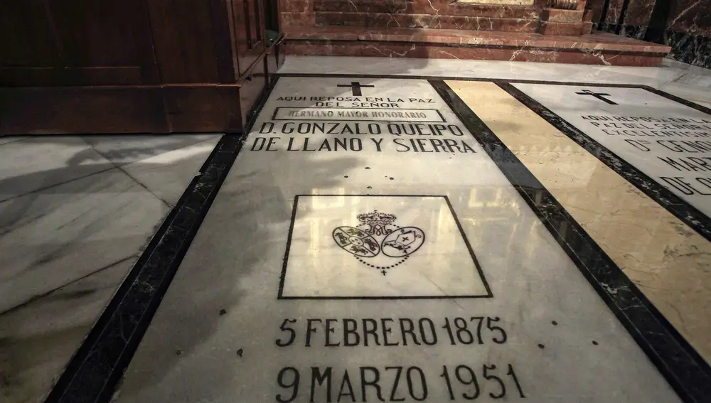 Así lucía la tumba de Queipo de LLano
