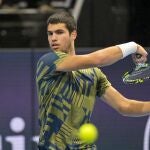 Carlos Alcaraz jugará los cuartos de final de Basilea contra su amigo Pablo Carreño