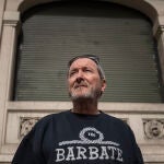 El escritor J. J. Benítez, en la Gran Vía de Madrid