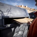 Cada ciudadano depositó 19,3 Kg de papel y cartón en el contenedor azul en 2021