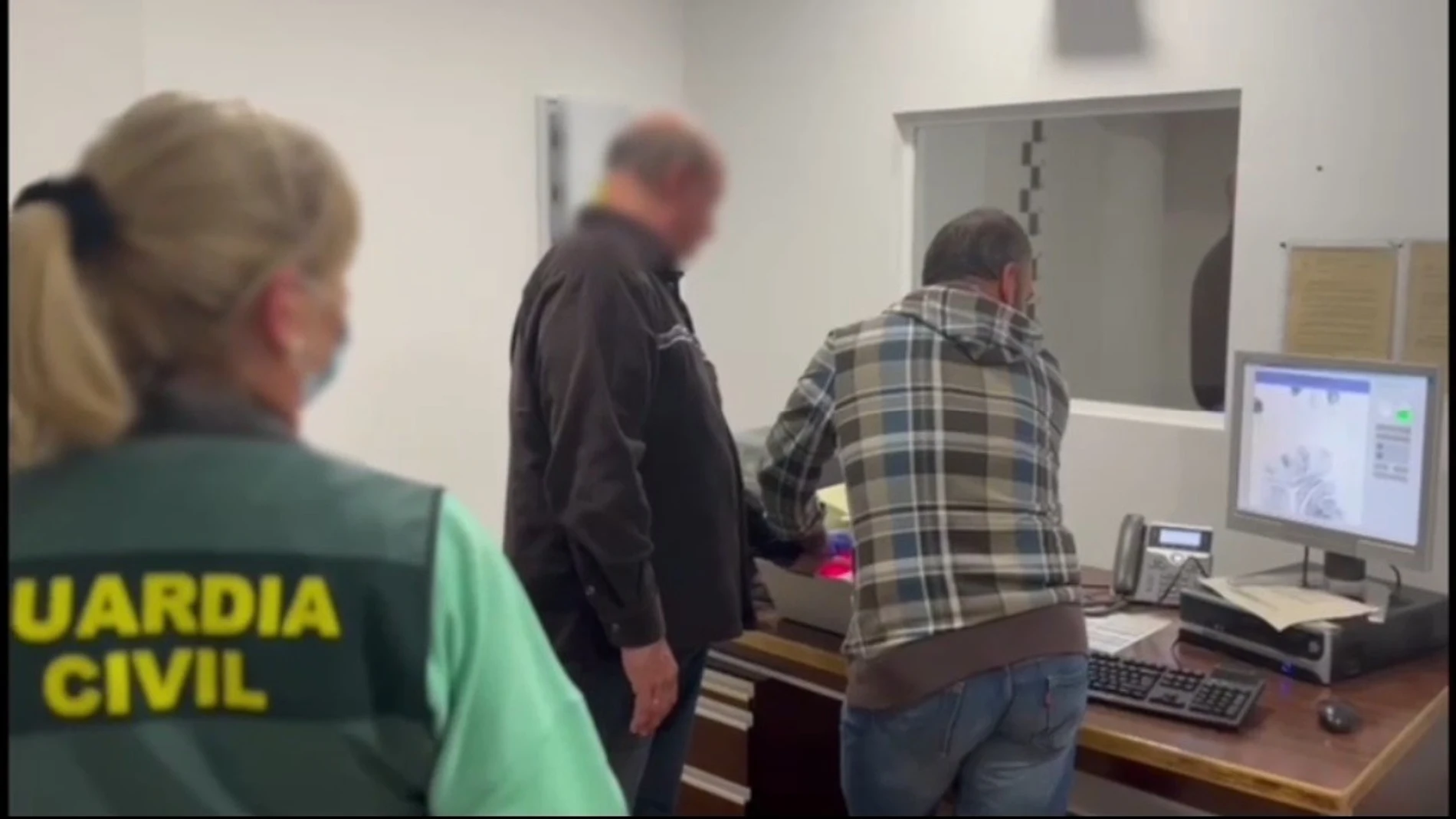 El exnovio de Juana Canal, en su momento de pasar a disposición del juzgado de Ávila