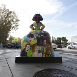 Exposici—n de Meninas decoradas en Madrid. Imagen de las Meninas en Plaza de Colon.