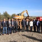 El presidente de la Junta de Castilla y León, Alfonso Fernández Mañueco, presenta las mejoras del depósito regulador del abastecimiento de agua del alfoz de Zamora.