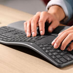 Teclado ergonómico ERGO K680 de Logitech.