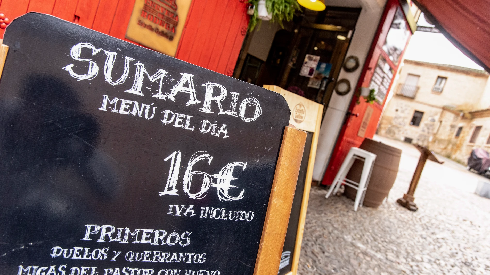 Precio del menú del día en un restaurante de Toledo