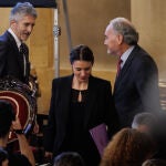 El ministro del Interior, Fernando Grande-Marlaska y la ministra de Igualdad, Irene Montero, a su salida del VIII Congreso del Observatorio contra la Violencia Doméstica y de Género, en el Senado, a 17 de noviembre de 2022, en Madrid (España)