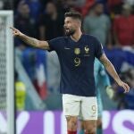 Giroud hizo dos de los cuatro tantos de Francia contra Australia en el Mundial de Qatar 2022