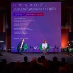 José Yélamo fue el encargado de moderar «El futuro del sistema sanitario español»