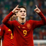 Gavi celebra su gol a Costa Rica