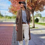 Carmen Gimeno con look para los días de frío y lluvia.