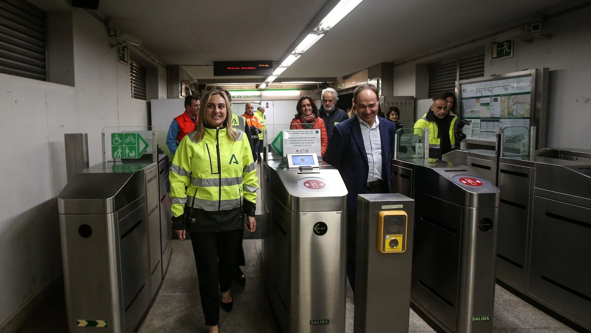 Carazo ha acusado al Gobierno de "ser cicatero" con Sevilla al no asumir el coste de los trenes de la línea 3