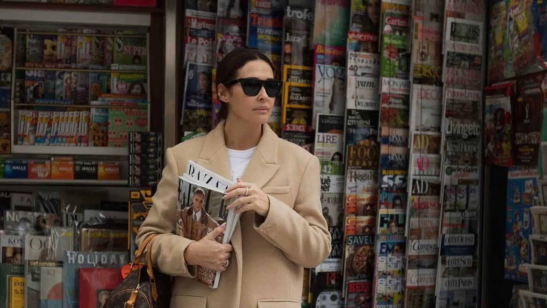 Vicky Martín Berrrocal con abrigo de Zara.