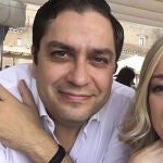 Javier Biosca y su mujer, Paloma Gallard