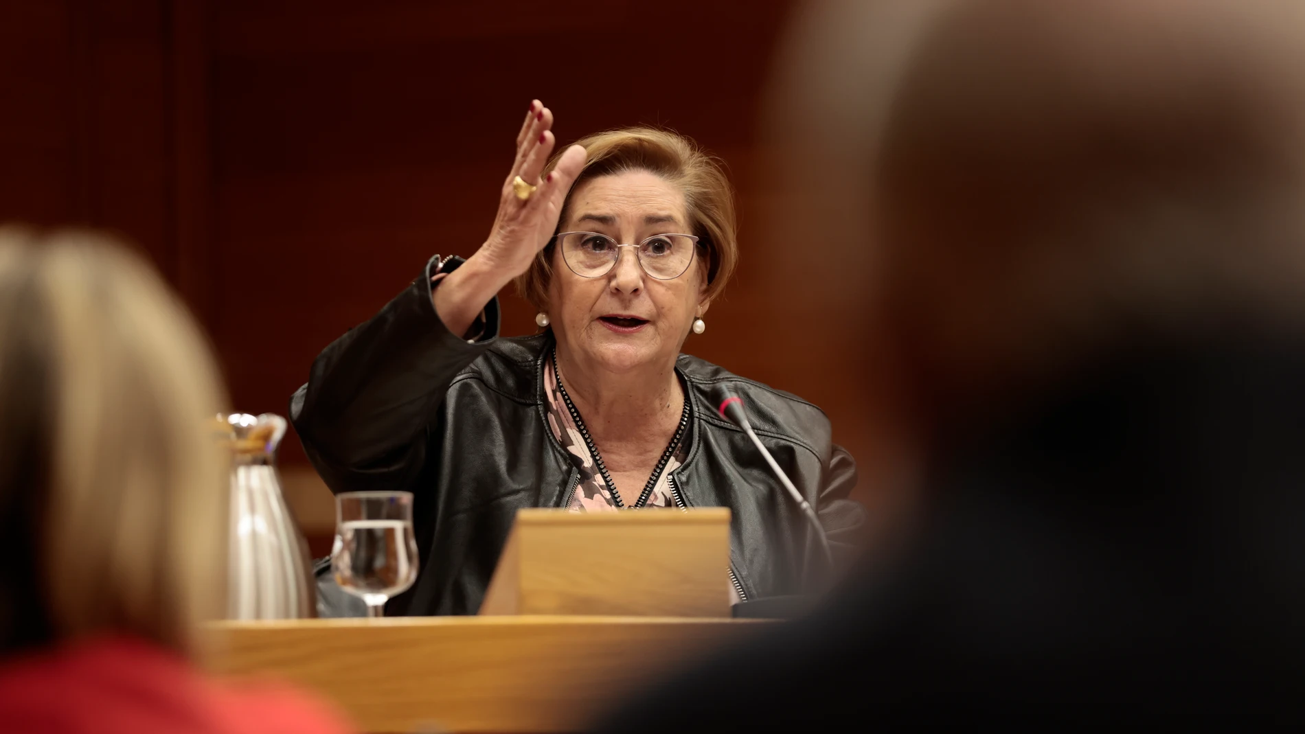 La fiscal superior de la Comunitat Valenciana, Teresa Gisbert, presenta la Memoria de la Fiscalía de 2021 en la Comisión de Coordinación de Les Corts Valencianes tras su reciente propuesta sobre la rebaja de la edad penal.