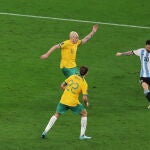 Doha (Qatar), 03/12/2022.- Lionel Messi of Argentina (R) in action against Jackson Irvine (C, bottom), Aaron Mooy (C, top), and Kye Rowles (L) of Argentina during the FIFA World Cup 2022 round of 16 soccer match between Argentina and Australia at Ahmad bin Ali Stadium in Doha, Qatar, 03 December 2022. (Mundial de Fútbol, Catar) EFE/EPA/Abir Sultan