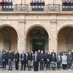 Castelló guarda tres minutos de silencio en recuerdo de las víctimas mortales del atropello ocurrido este viernes en la ciudad