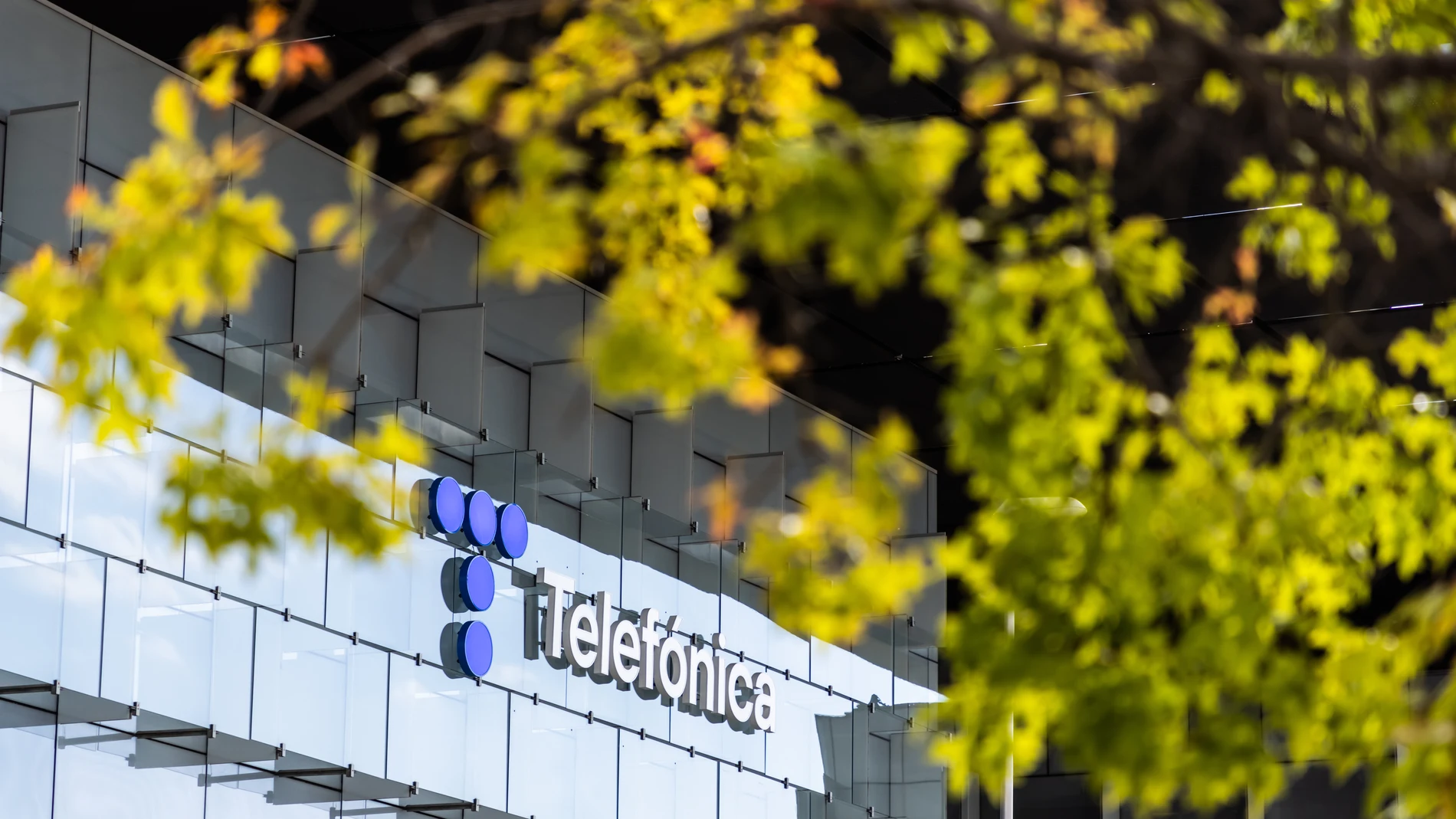 Telefónica, Por un futuro digital, verde y seguro