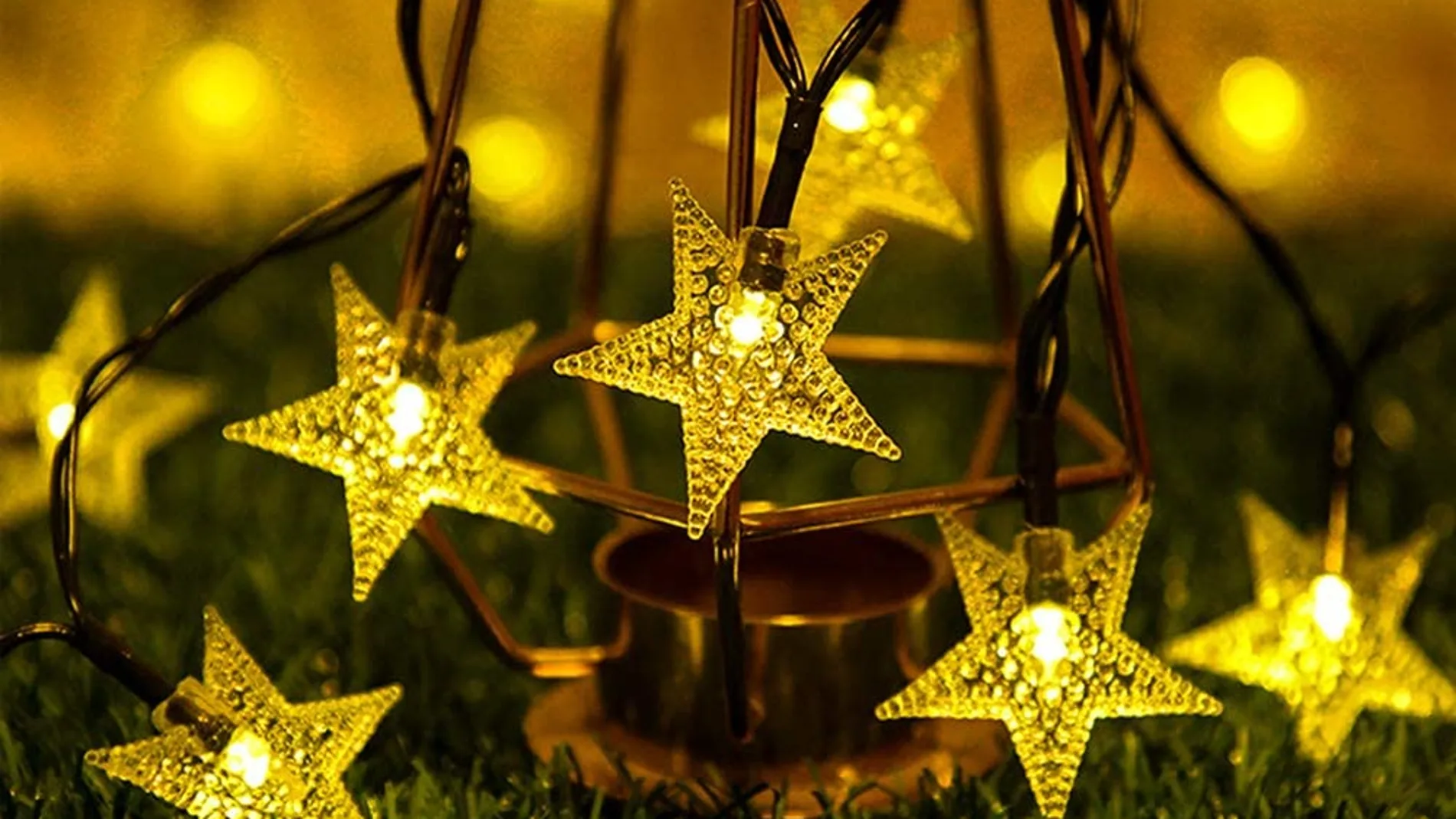 Adiós a las luces de Navidad tradicionales: las alternativas más modernas para 2025 ya están a la venta