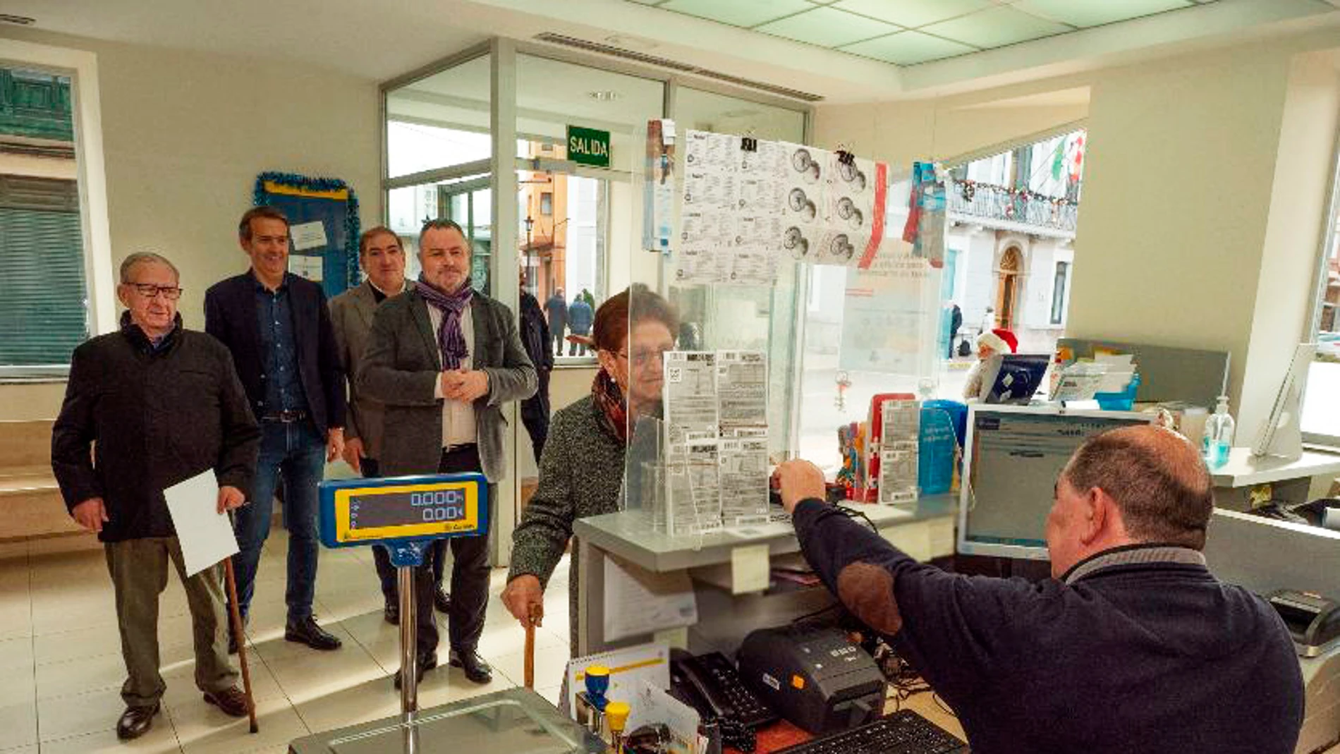 Oficina de Correos de un pueblo de León