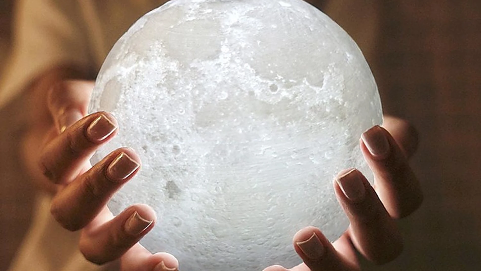 Lámpara luna con luz para regalar