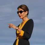 Pilar de Arce luciendo un vestido de invitada perfecto para tus bodas de invierno