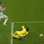 Ángel Di María, en el momento de marcar el segundo gol de la final del Mundial