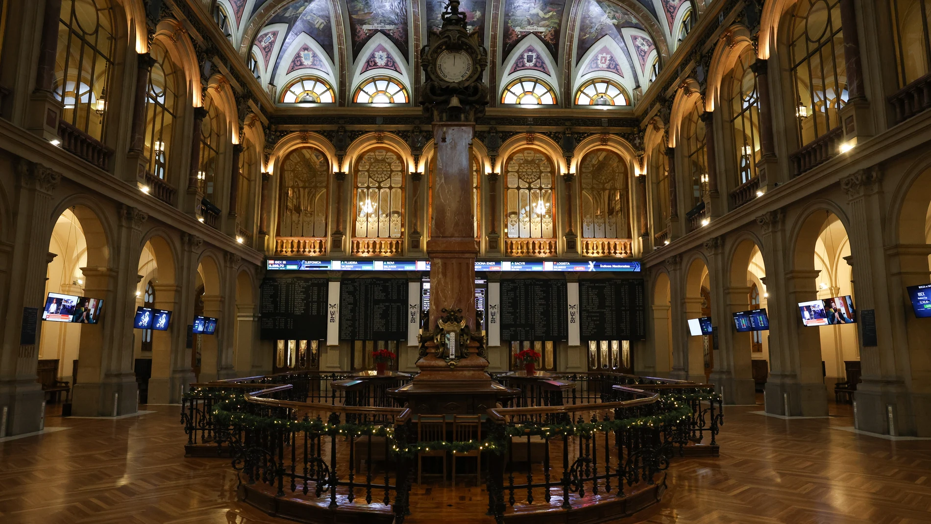 Interior del Palacio de la Bolsa de Madrid