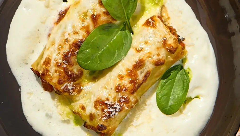 Un plato de canelones, el plato típico de San Esteban