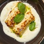 Un plato de canelones, el plato típico de San Esteban
