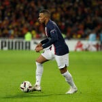 Mbappé durante el partido contra el Lens