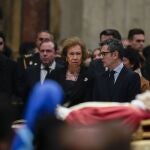 Doña Sofía y el ministro Bolaños esta tarde